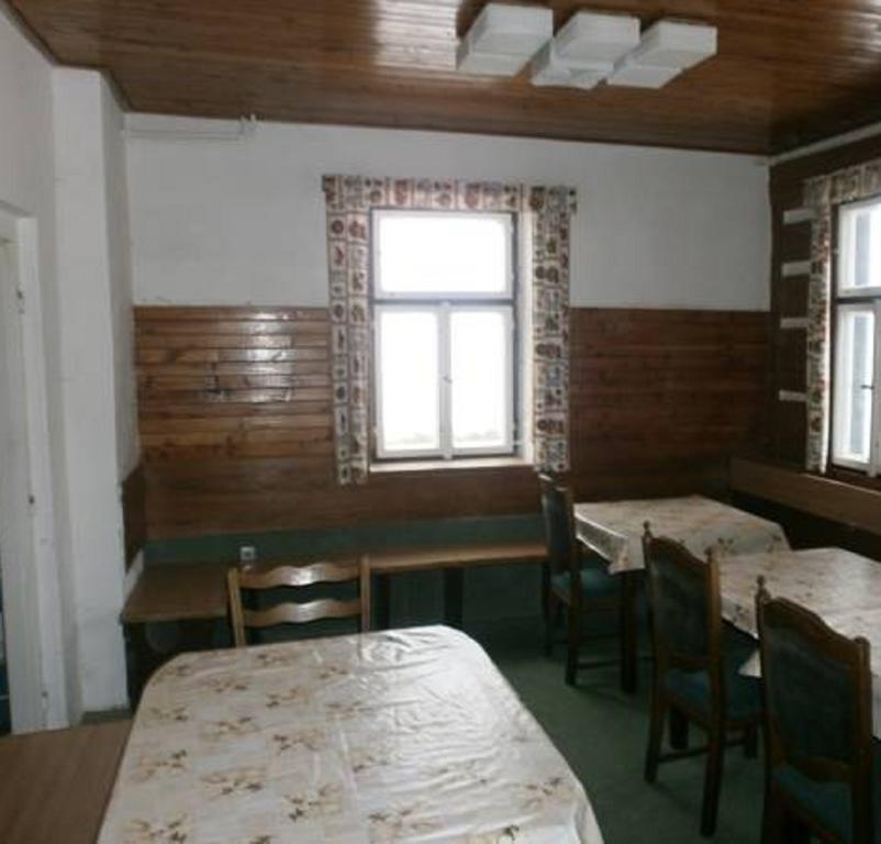 Strážné Horska Chata Roubenka מראה חיצוני תמונה